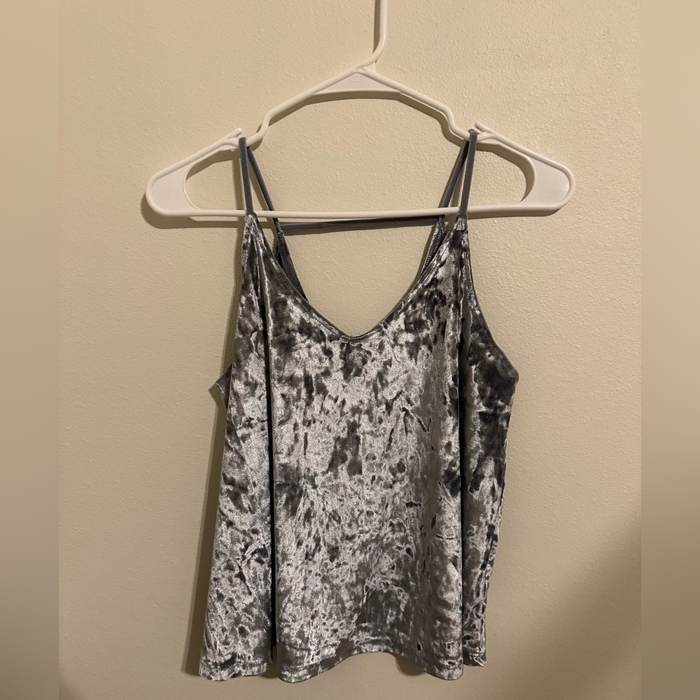 CRUSHED VELVET TOP